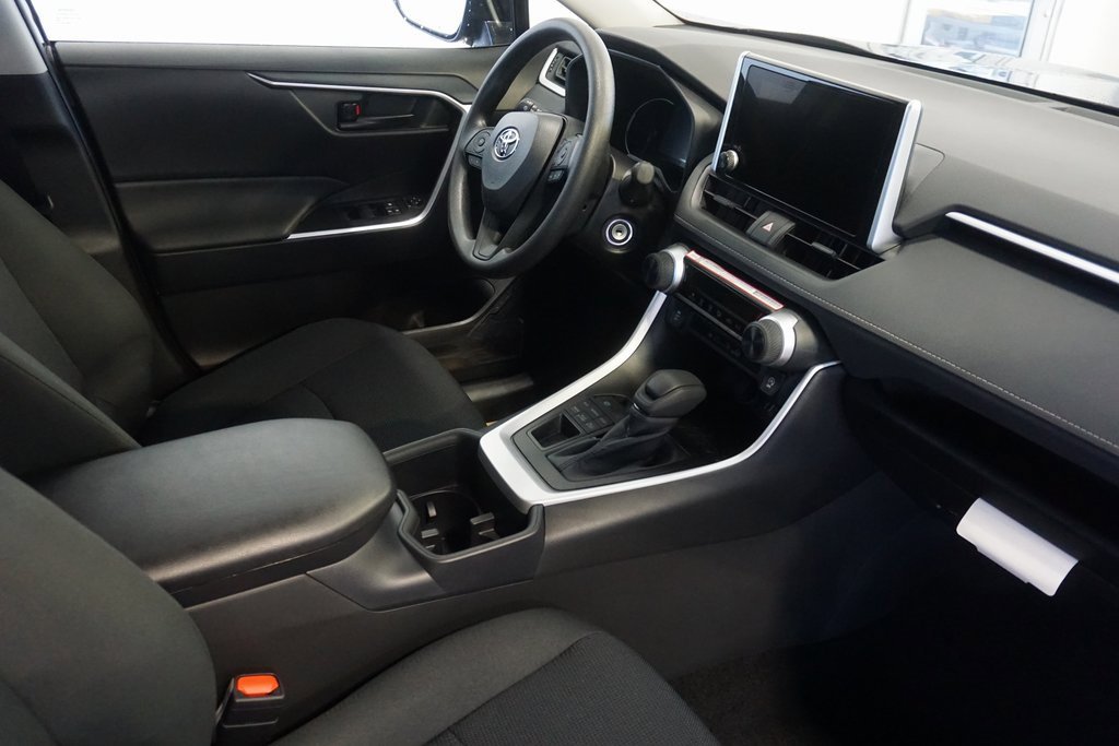 New 2025 Toyota RAV4 LE image 24