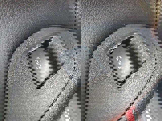 Used 2023 Chevrolet Equinox LT image 11