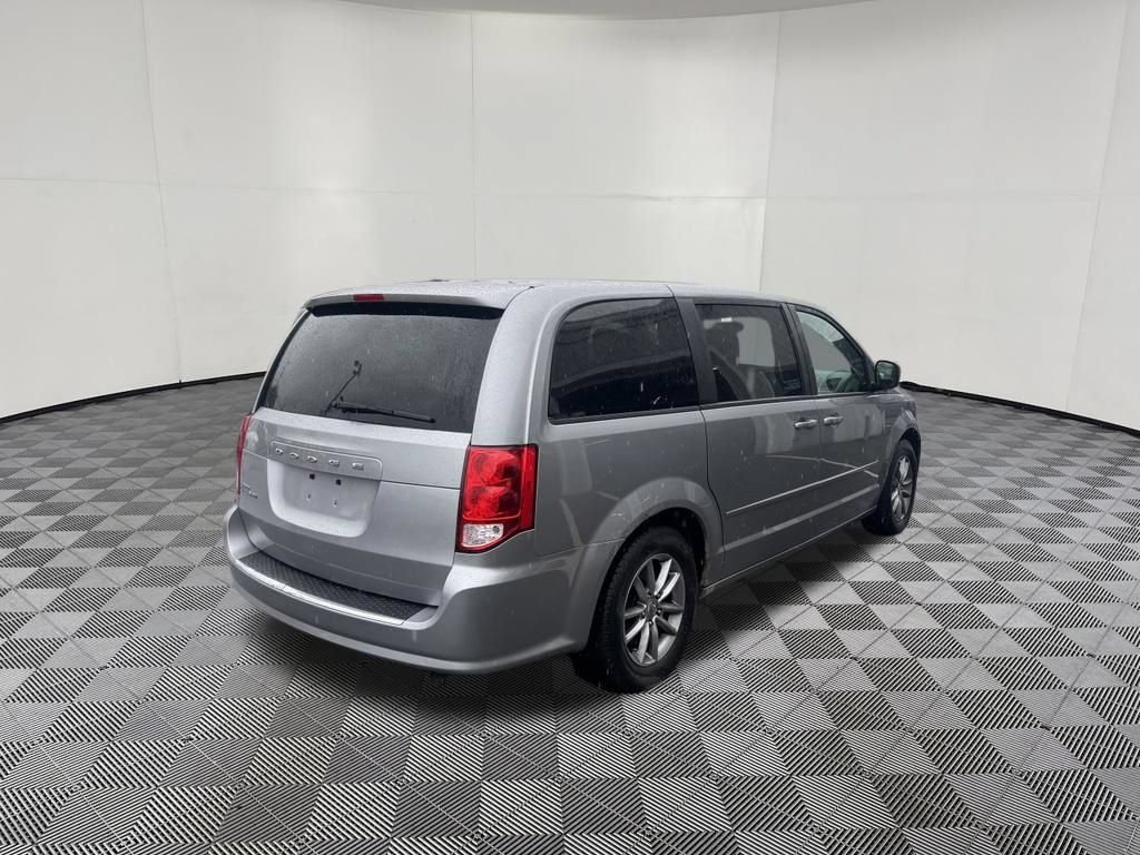 Used 2015 Dodge Grand Caravan SE FWD image 5