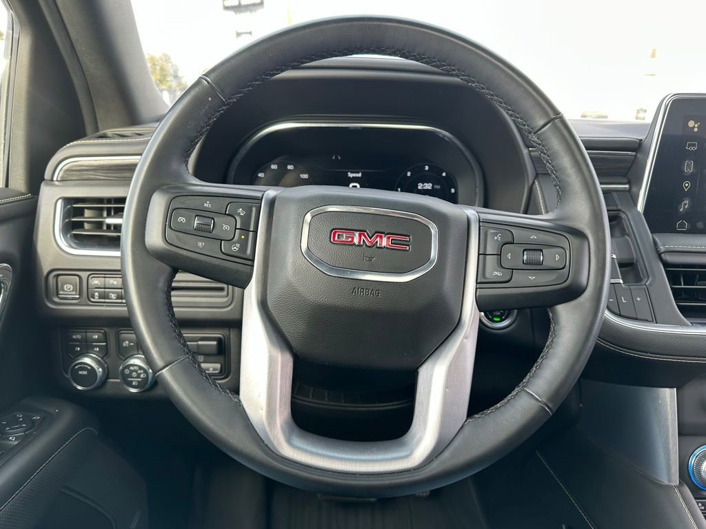 Used 2023 GMC Yukon SLT image 33