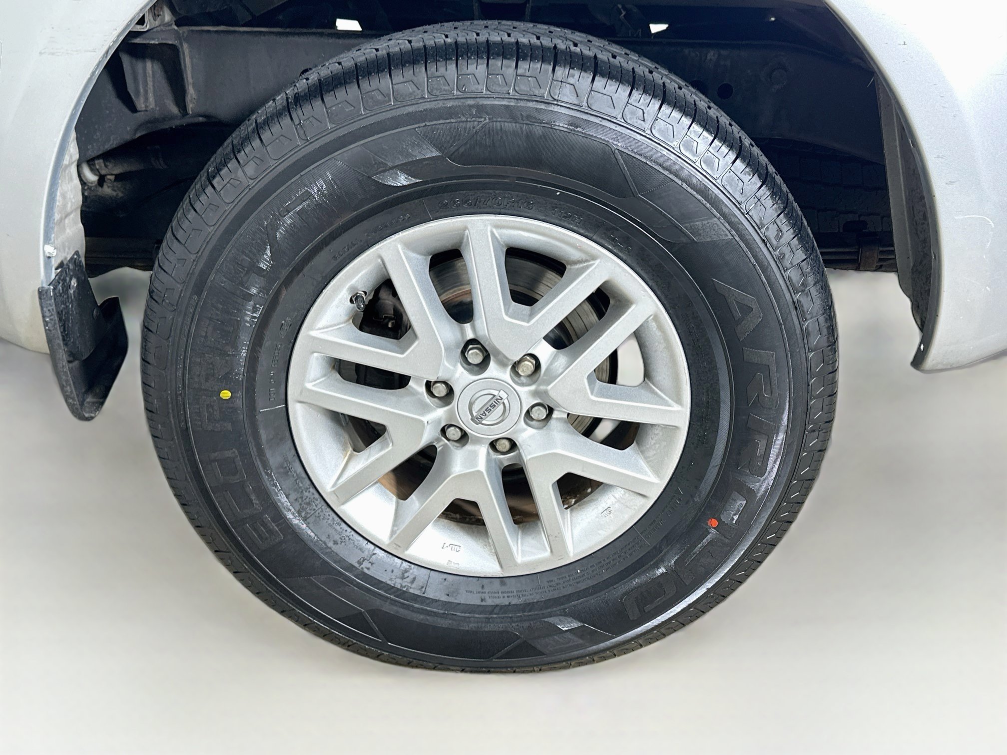 Used 2014 Nissan Frontier SV RWD image 11
