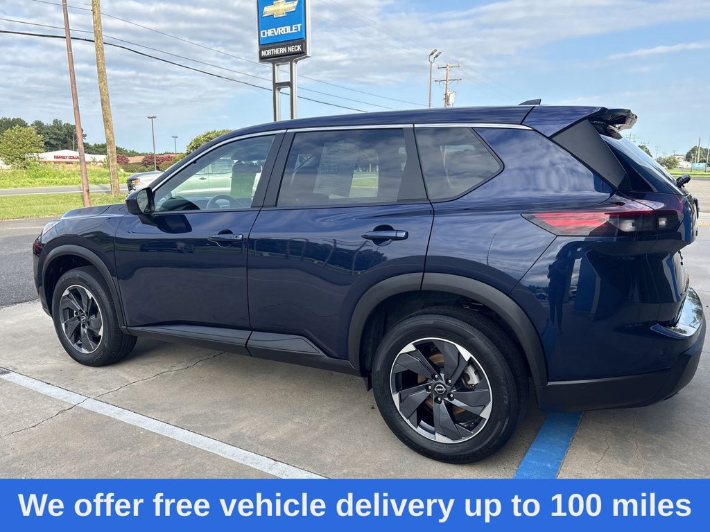 Used 2025 Nissan Rogue SV FWD image 6