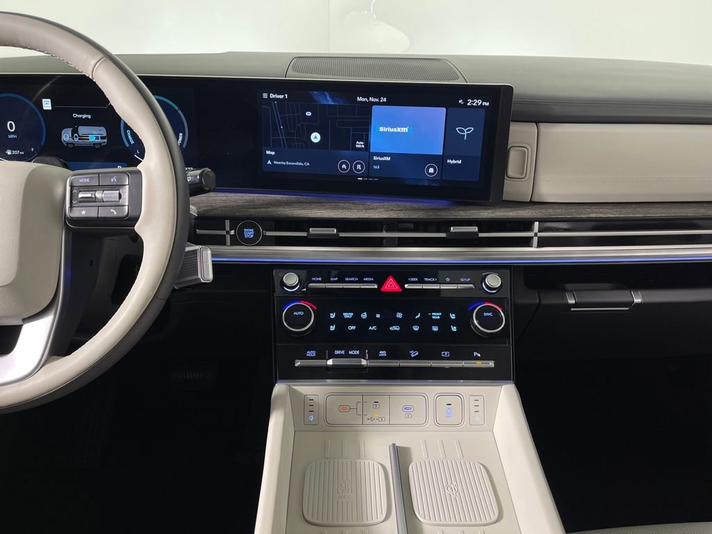 Certified 2025 Hyundai Santa Fe Calligraphy image 16