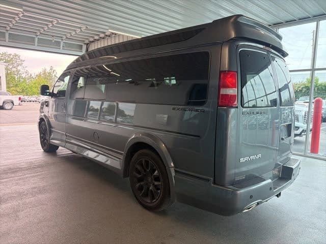 Used 2025 GMC Savana 2500 Extended w/ Driver Convenience Package RWD image 14