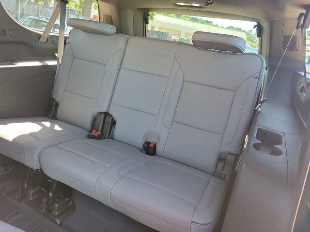 New 2026 GMC Yukon XL Elevation w/ Elevation Premium Package RWD image 8