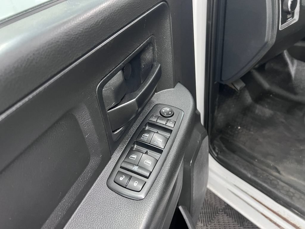 Used 2017 RAM 3500 Tradesman AWD/4WD image 12
