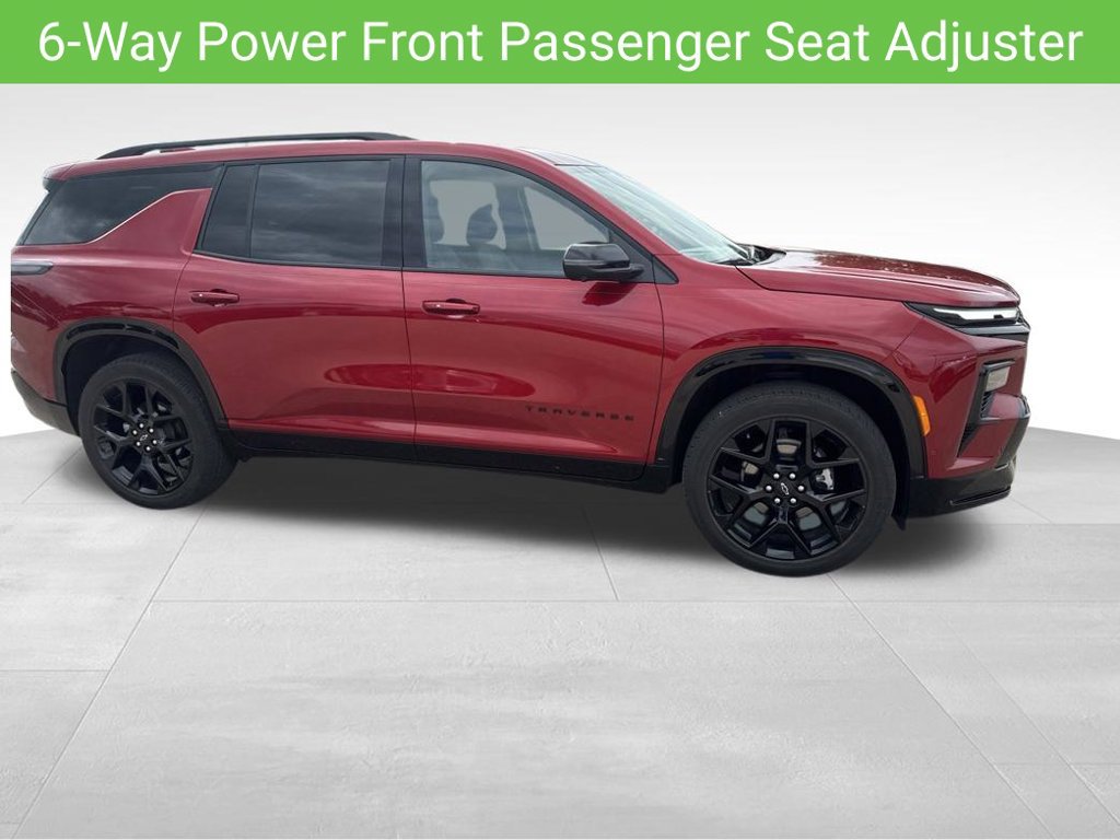 Used 2024 Chevrolet Traverse RS FWD image 16