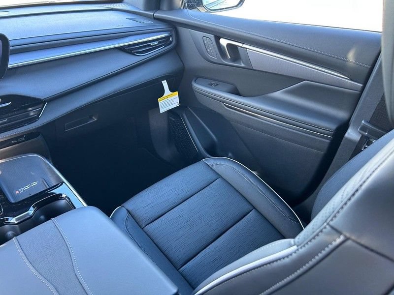 New 2026 Buick Enclave Sport Touring w/ Super Cruise Package FWD image 18