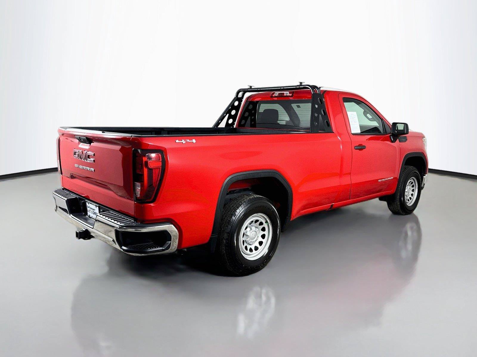 Used 2020 GMC Sierra 1500 4x4 Regular Cab w/ Convenience Package image 9