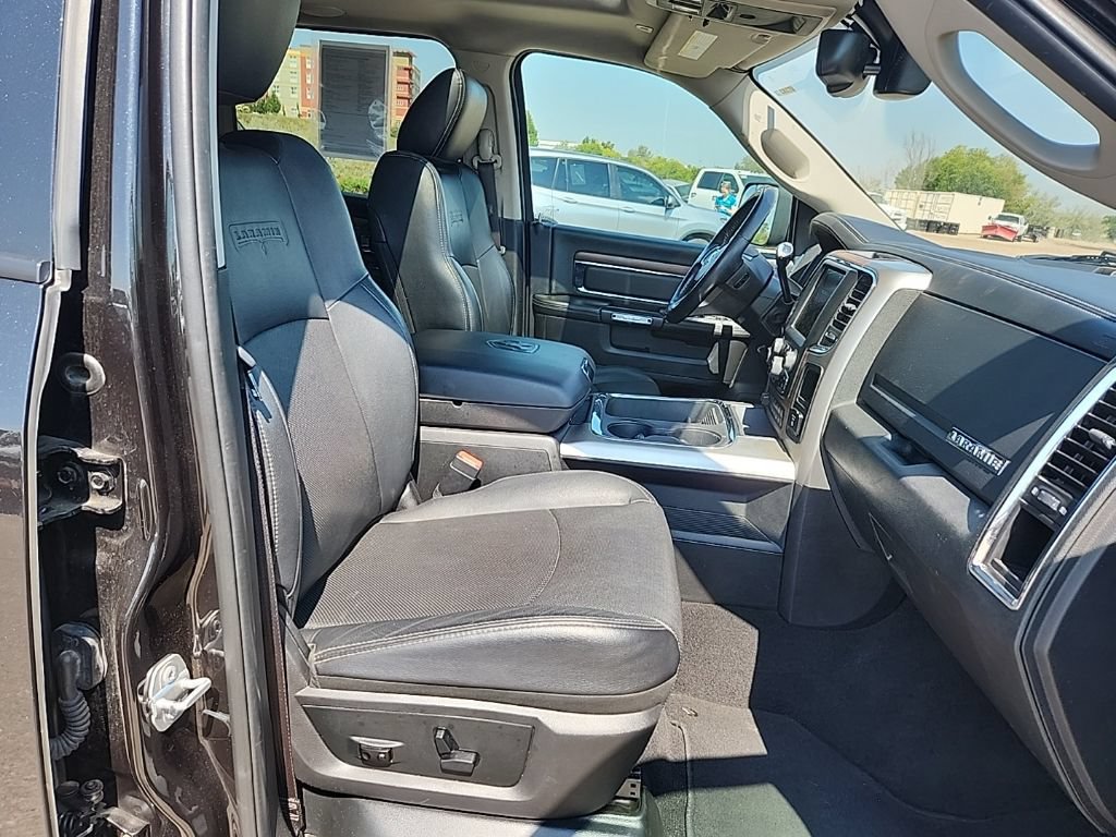 Used 2017 RAM 2500 Laramie w/ Convenience Group AWD/4WD image 44