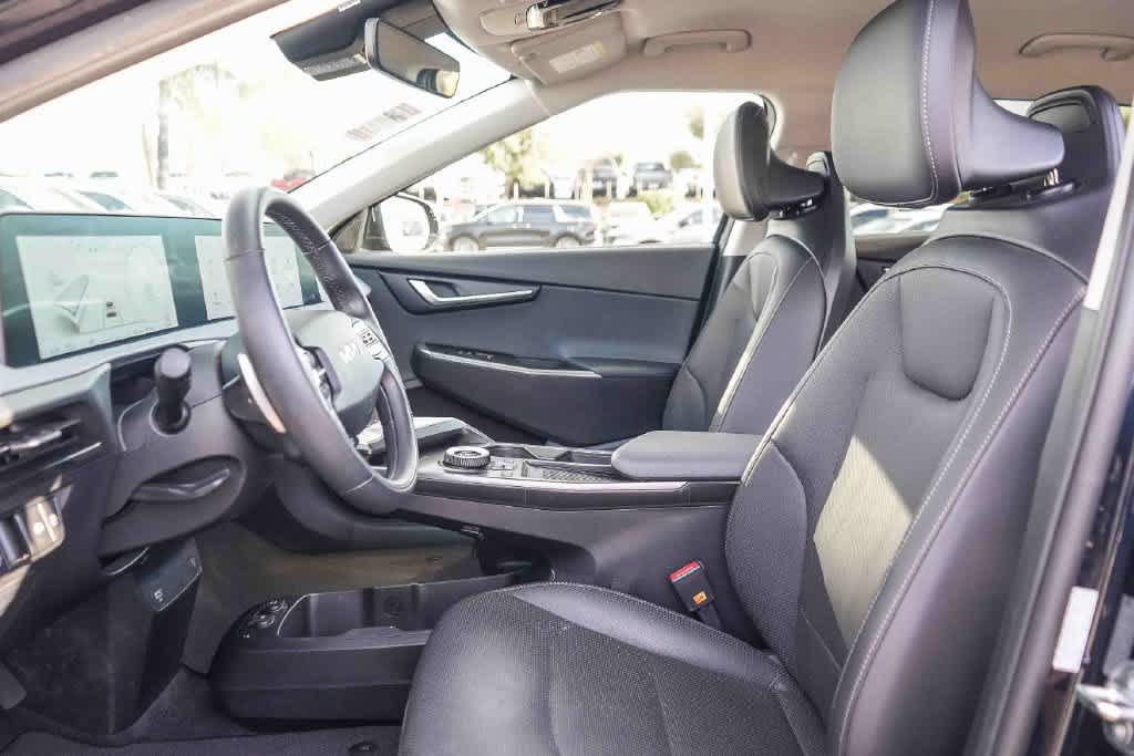 Certified 2024 Kia EV6 Wind RWD image 17