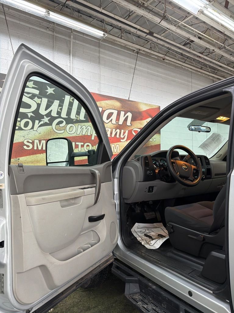 Used 2013 Chevrolet Silverado 3500 W/T image 14