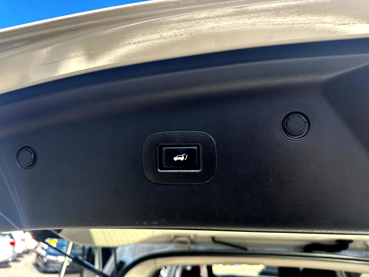 Used 2019 Nissan Armada SL w/ Premium Package image 26