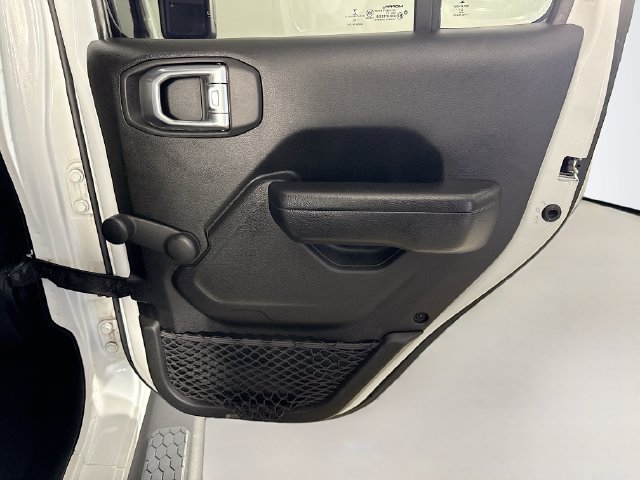 Used 2022 Jeep Wrangler Unlimited Sport AWD/4WD image 27