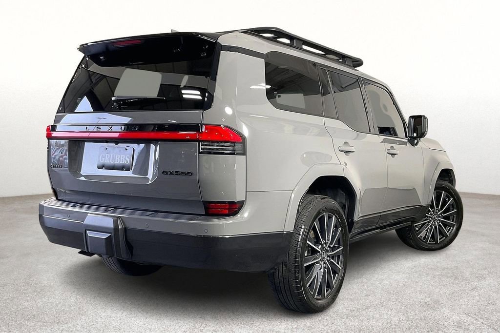 Used 2024 Lexus GX 550 image 2