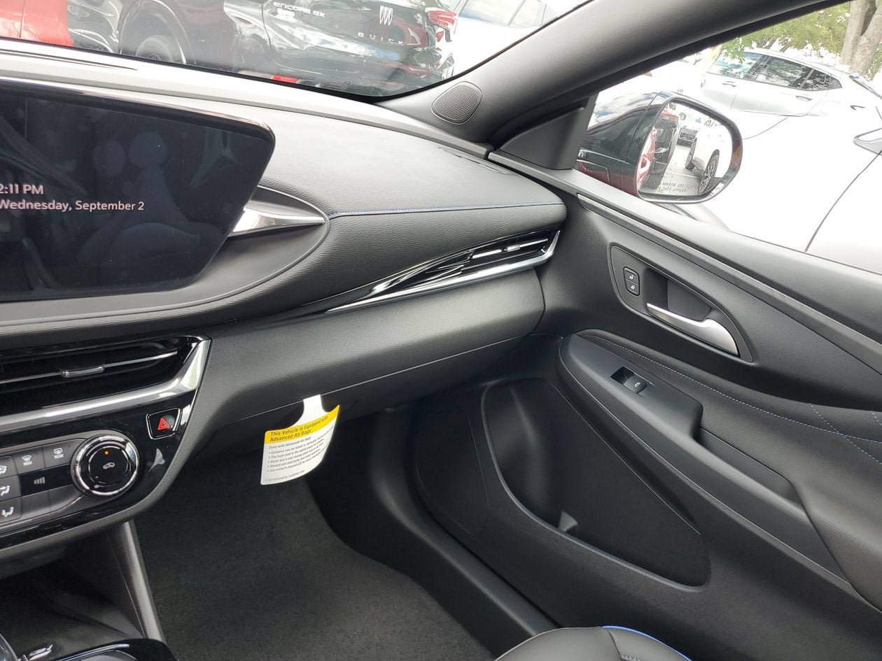 New 2026 Buick Envista Sport Touring w/ Convenience II Package FWD image 25