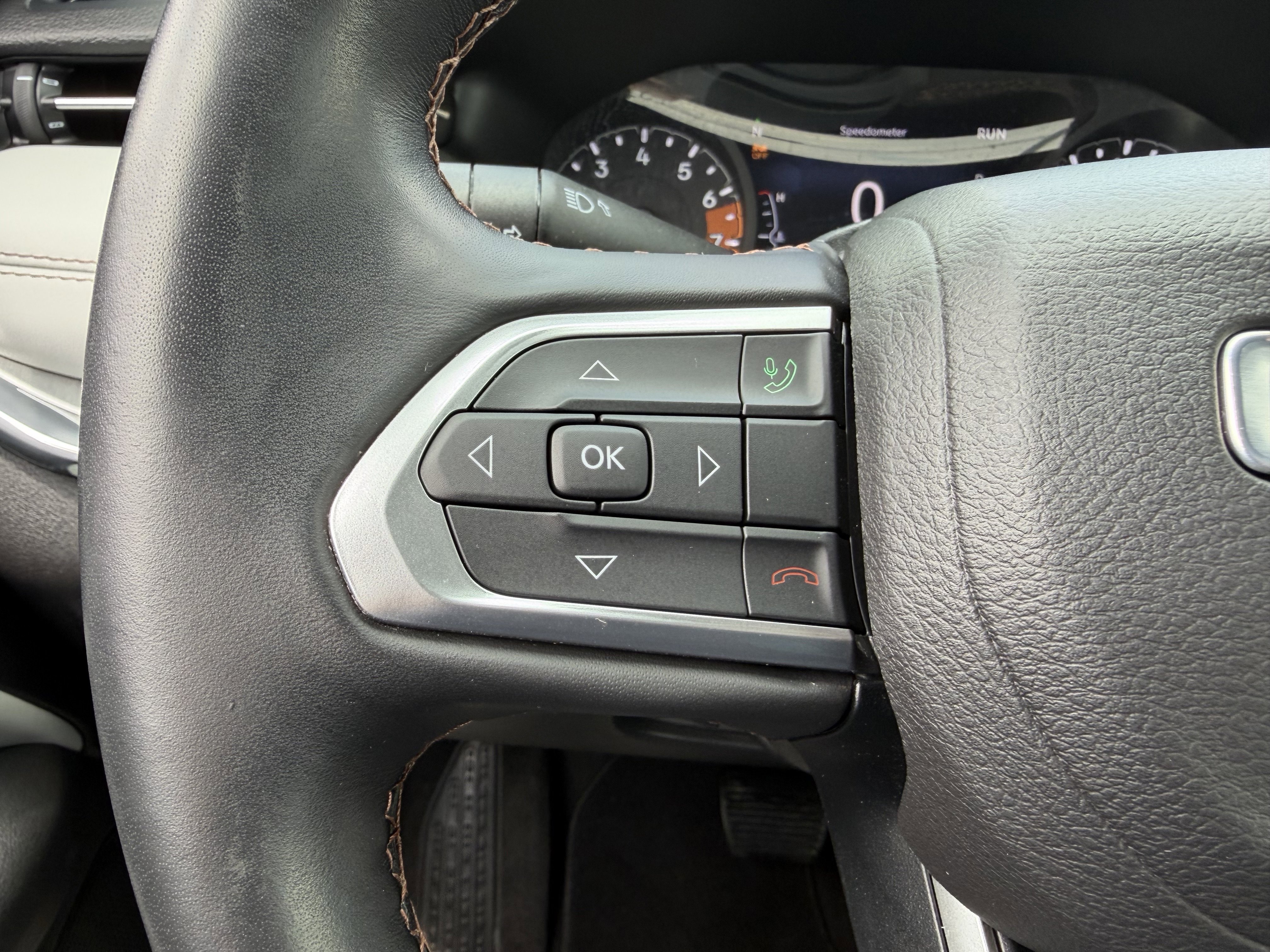 Used 2022 Jeep Compass Limited AWD/4WD image 25