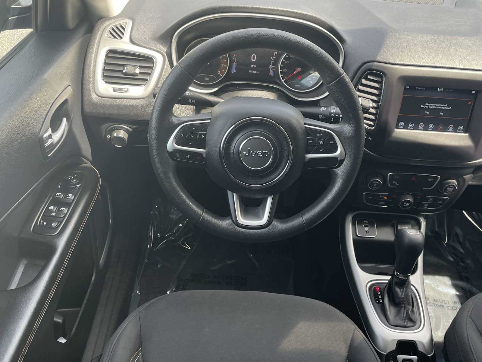Used 2018 Jeep Compass Sport w/ Tech Group FWD image 8