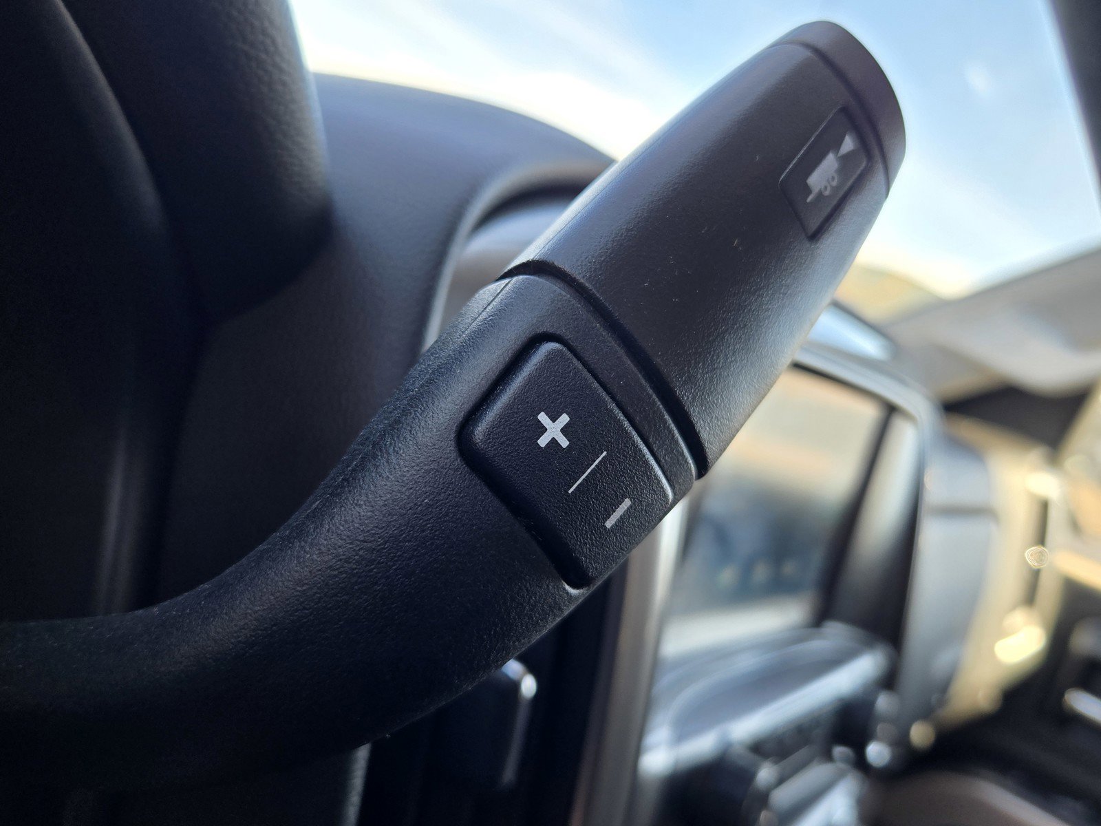 Used 2016 Chevrolet Silverado 1500 LT w/ Rally 2 Edition image 26