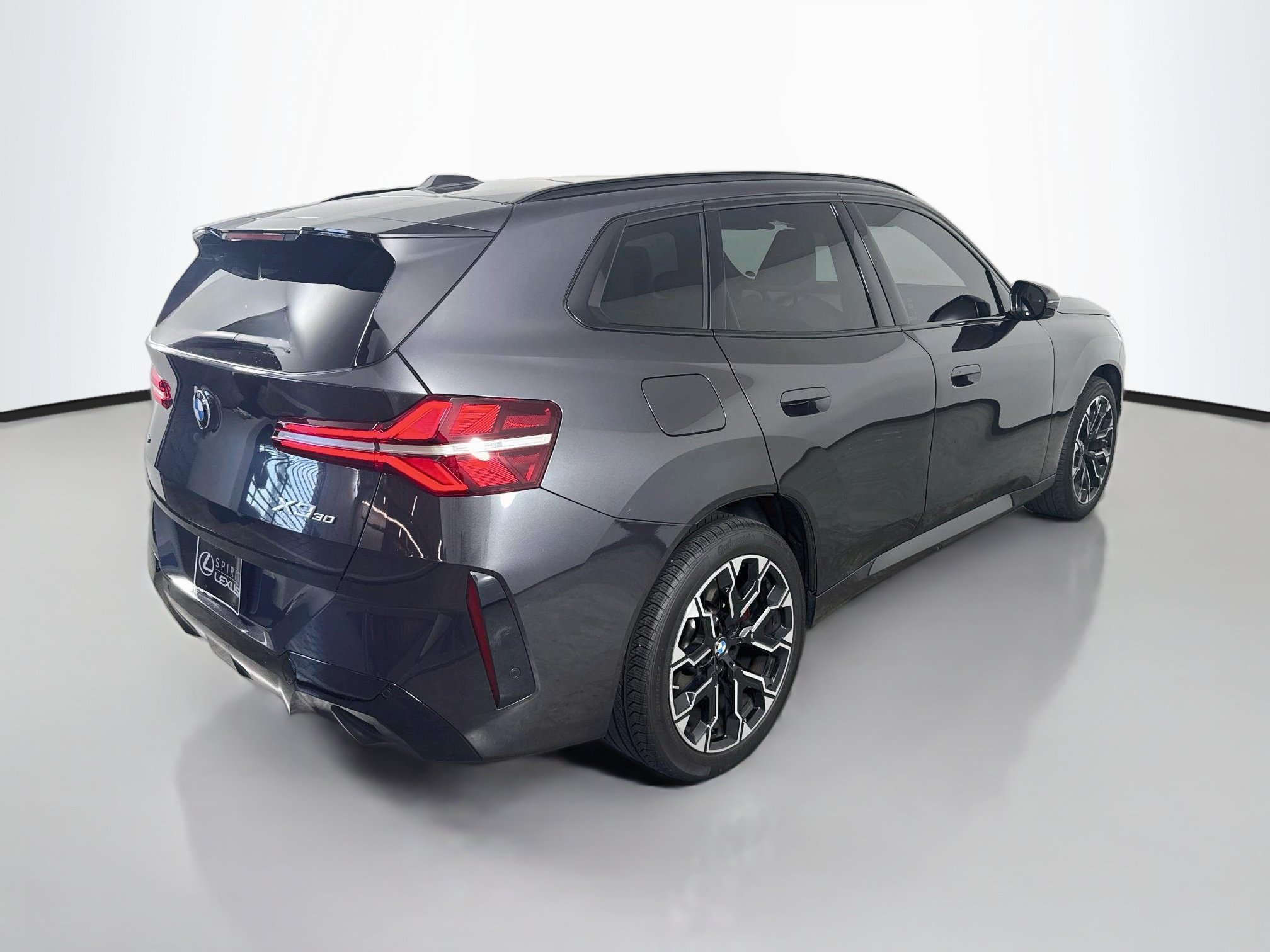 Used 2025 BMW X3 xDrive30i w/ Premium Package AWD/4WD image 7