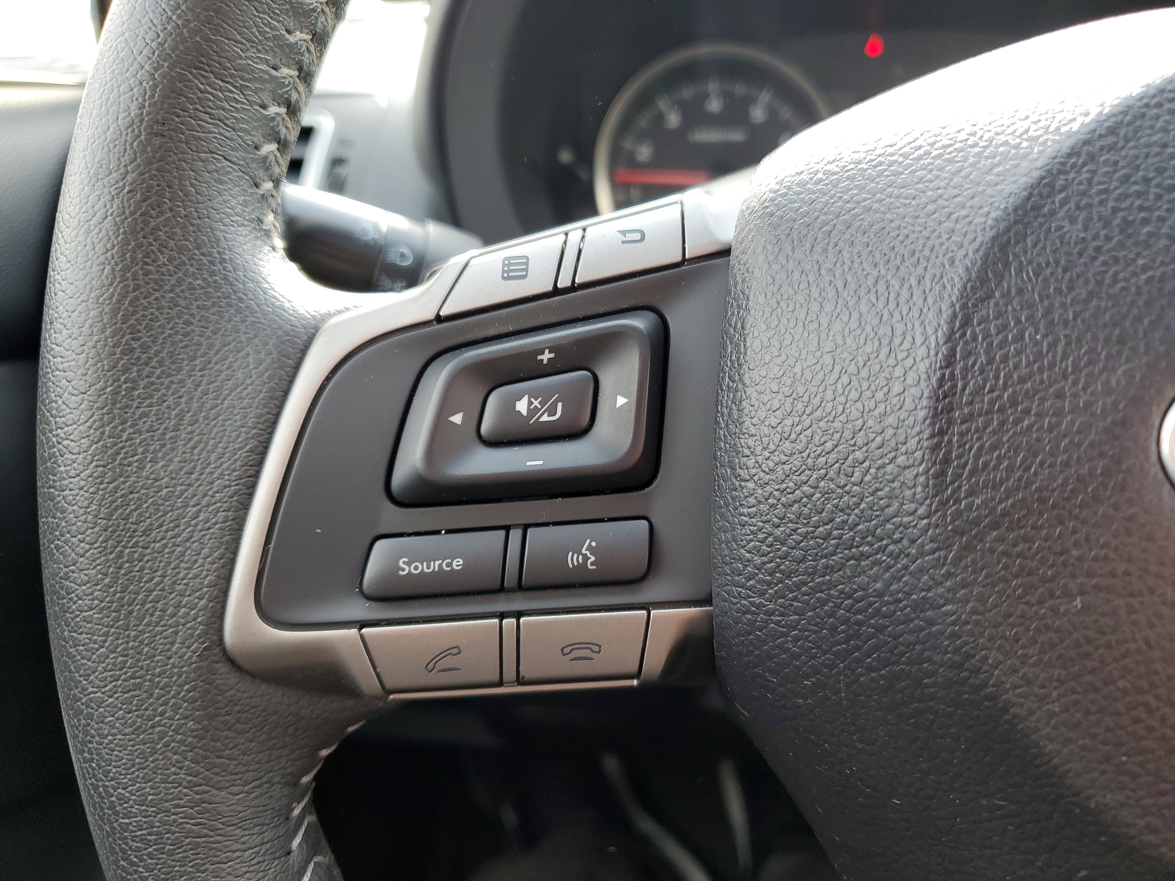 Used 2015 Subaru Impreza 2.0i Premium image 17