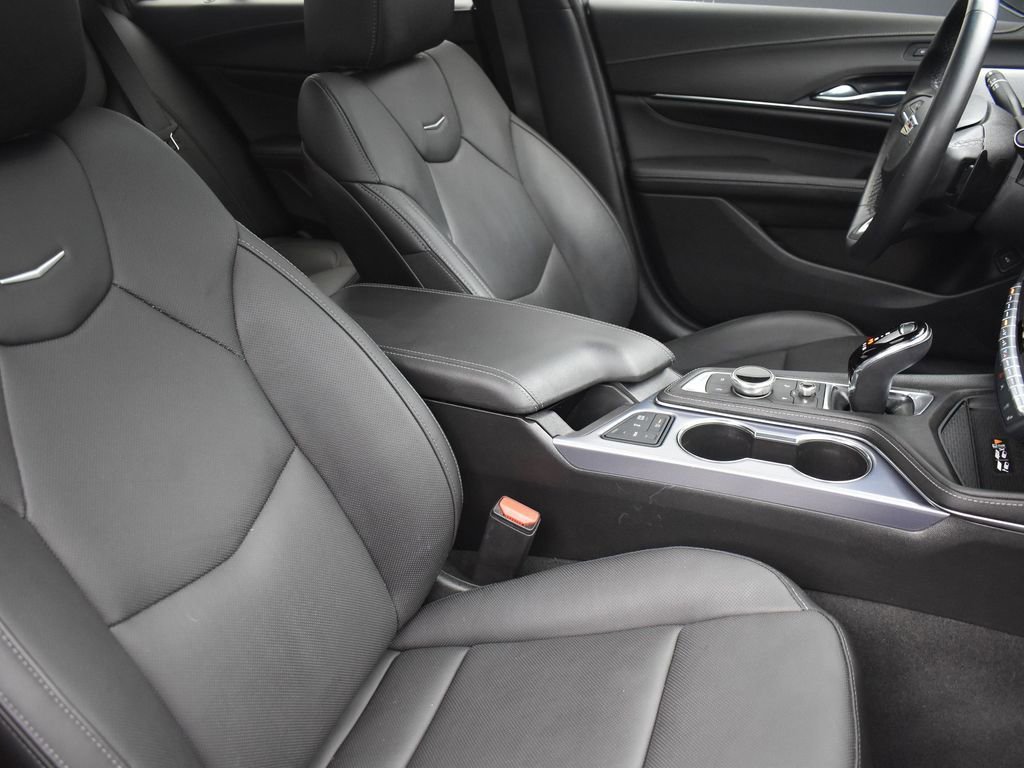 Certified 2023 Cadillac CT4 Premium Luxury image 31