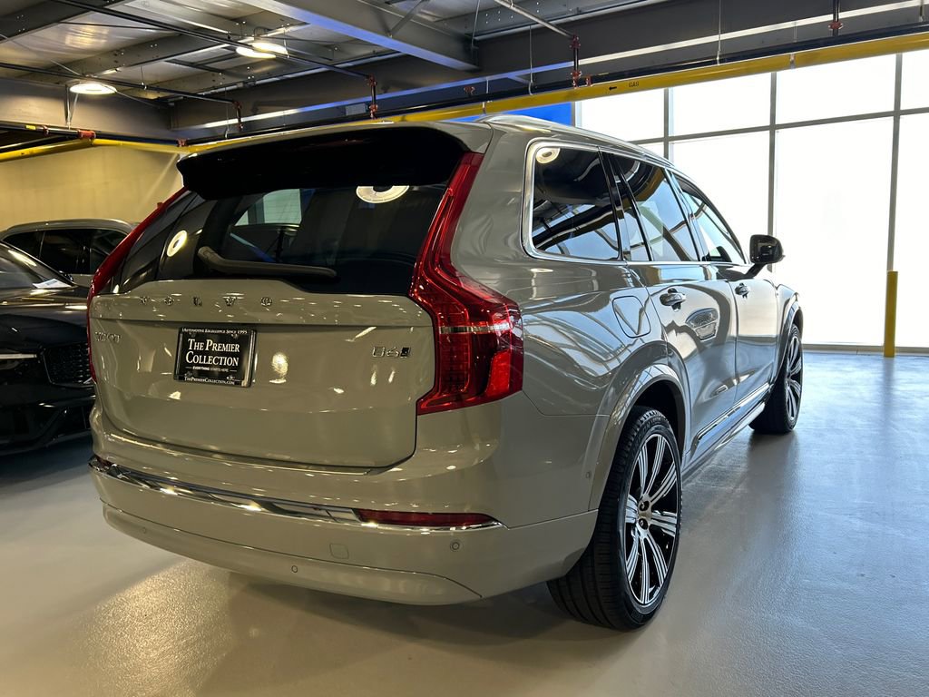Used 2025 Volvo XC90 B6 Plus w/ Protection Package Premier image 2