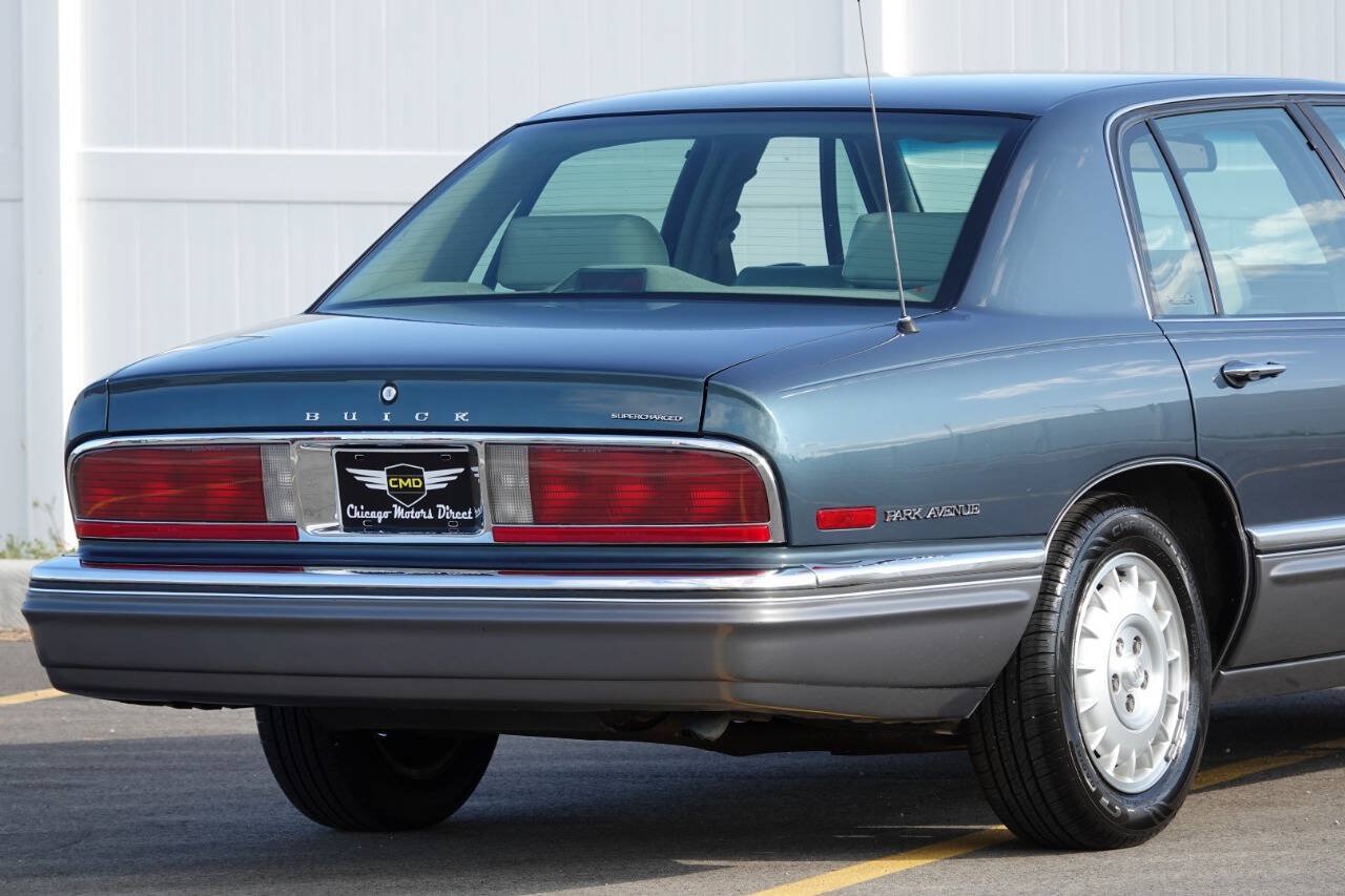 Used 1993 Buick Park Avenue Ultra FWD image 30
