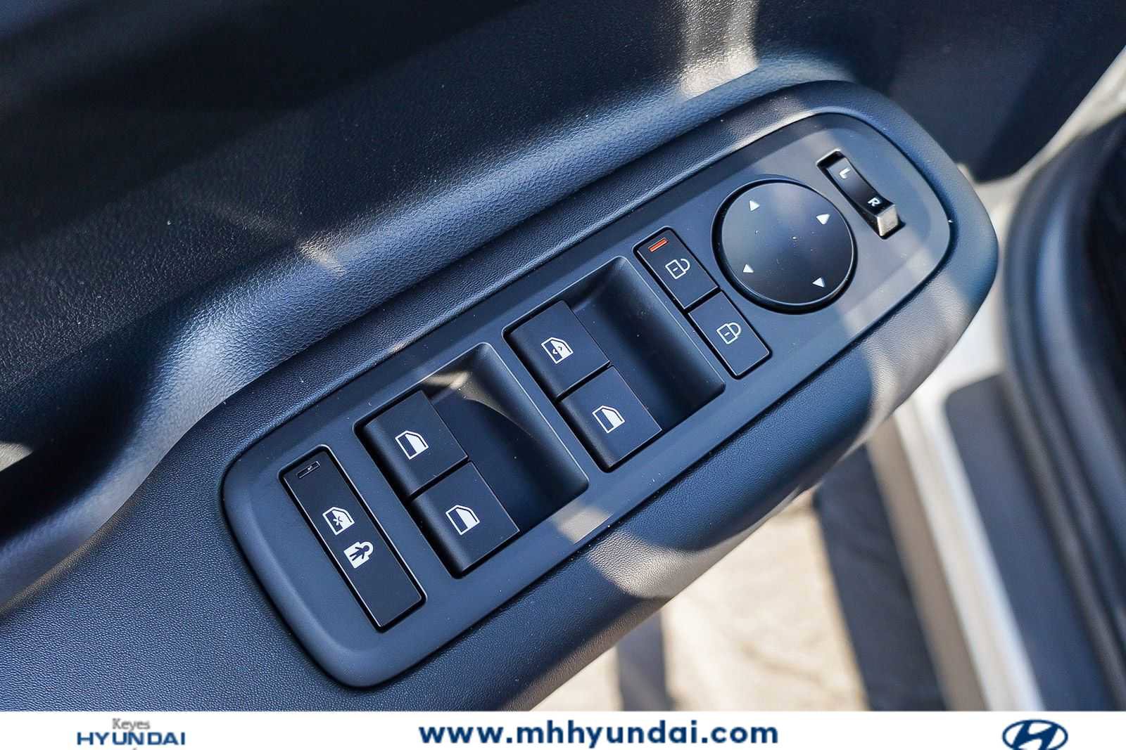 New 2026 Hyundai Santa Fe SE FWD image 22