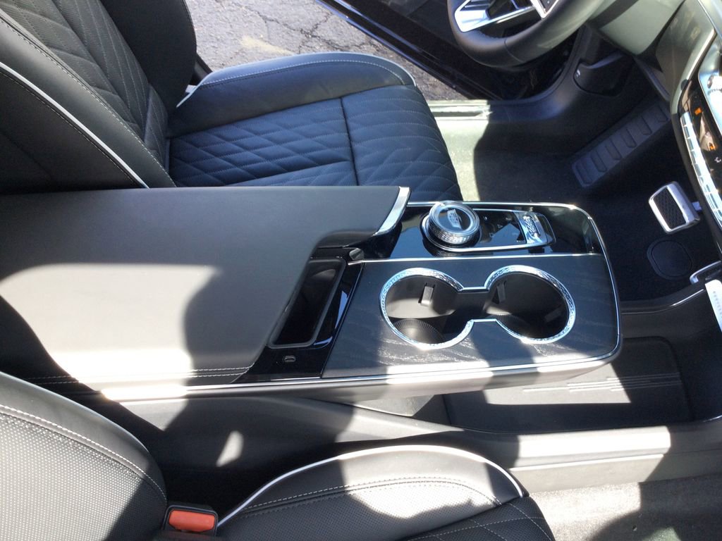 New 2026 Cadillac Lyriq V image 13