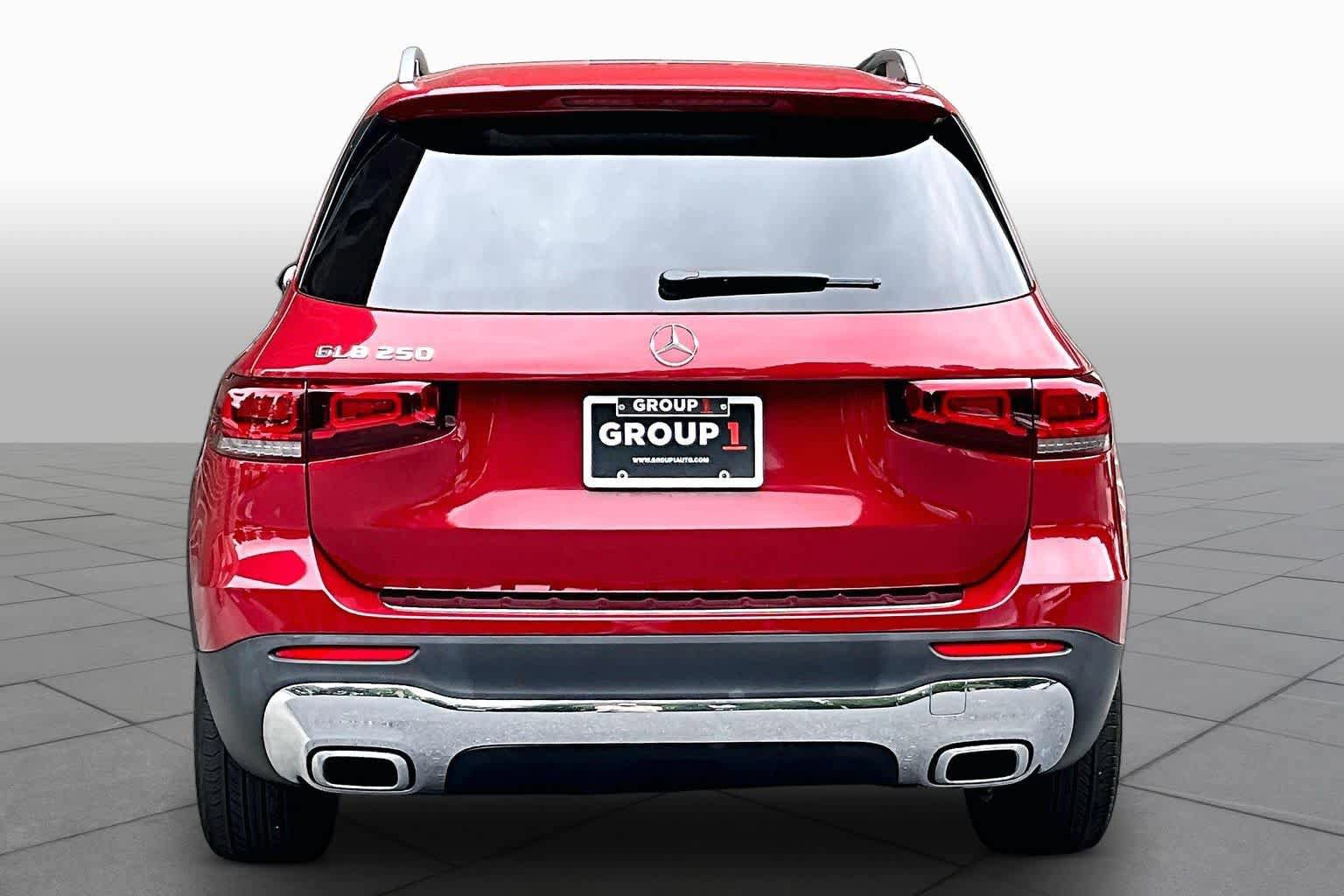Used 2022 Mercedes-Benz GLB 250 image 5