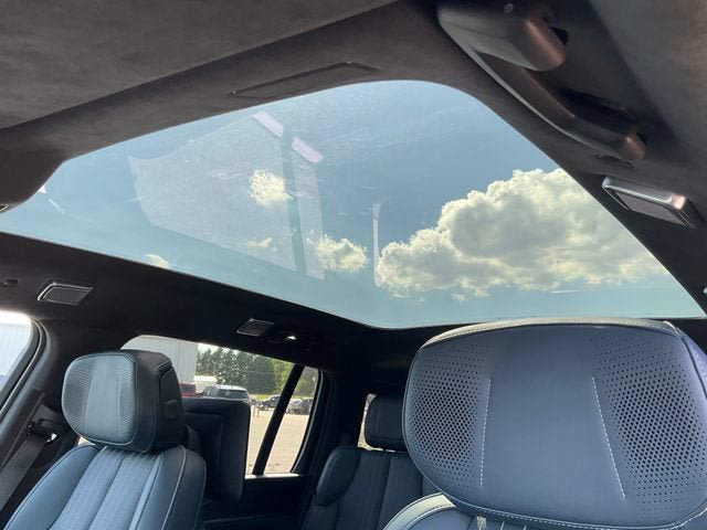 New 2025 Cadillac Escalade IQ Luxury 2 AWD/4WD image 5