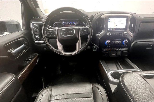 Used 2020 GMC Sierra 3500 Denali w/ Denali Ultimate Package image 4