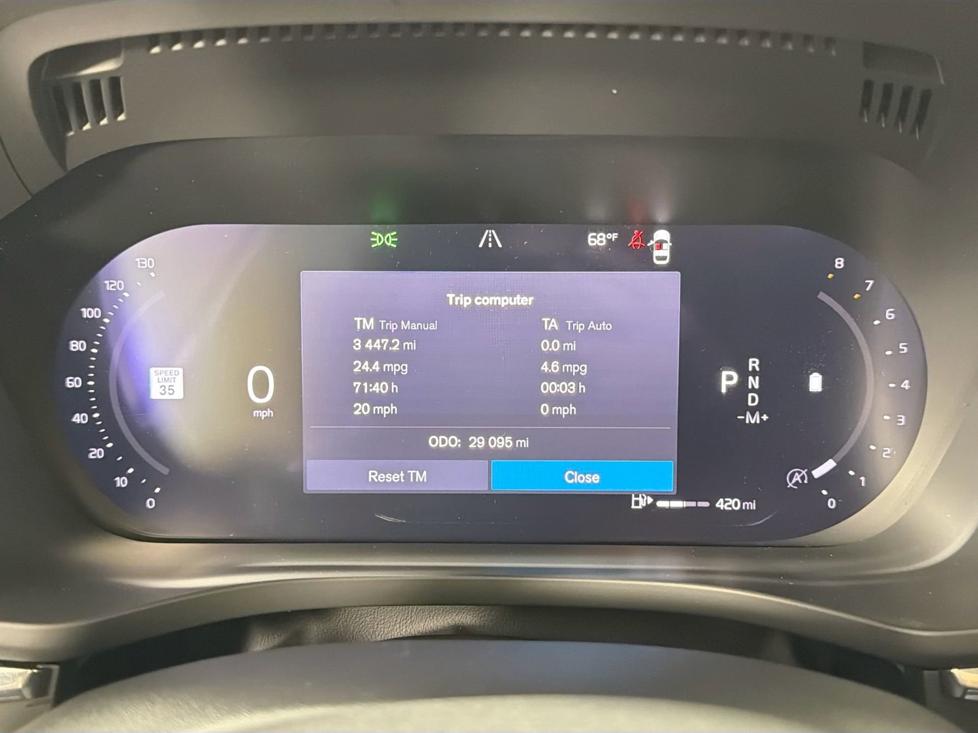 Certified 2023 Volvo XC60 B5 Ultimate w/ Climate Package FWD image 11