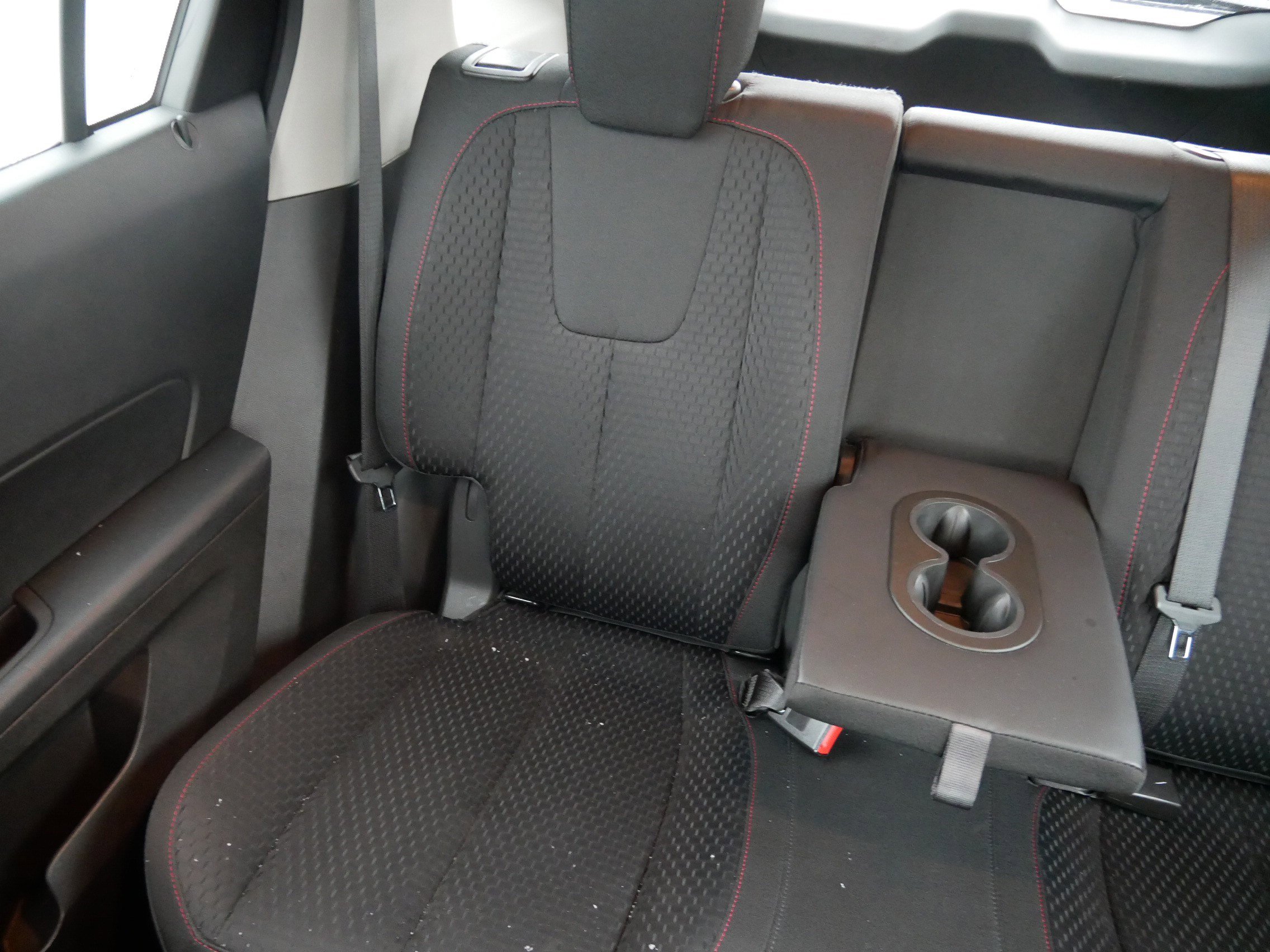 Used 2015 GMC Terrain SLE image 12