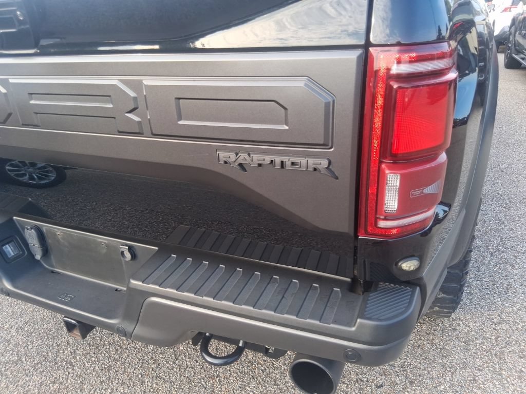 Used 2018 Ford F150 Raptor w/ Equipment Group 802A Luxury AWD/4WD image 18