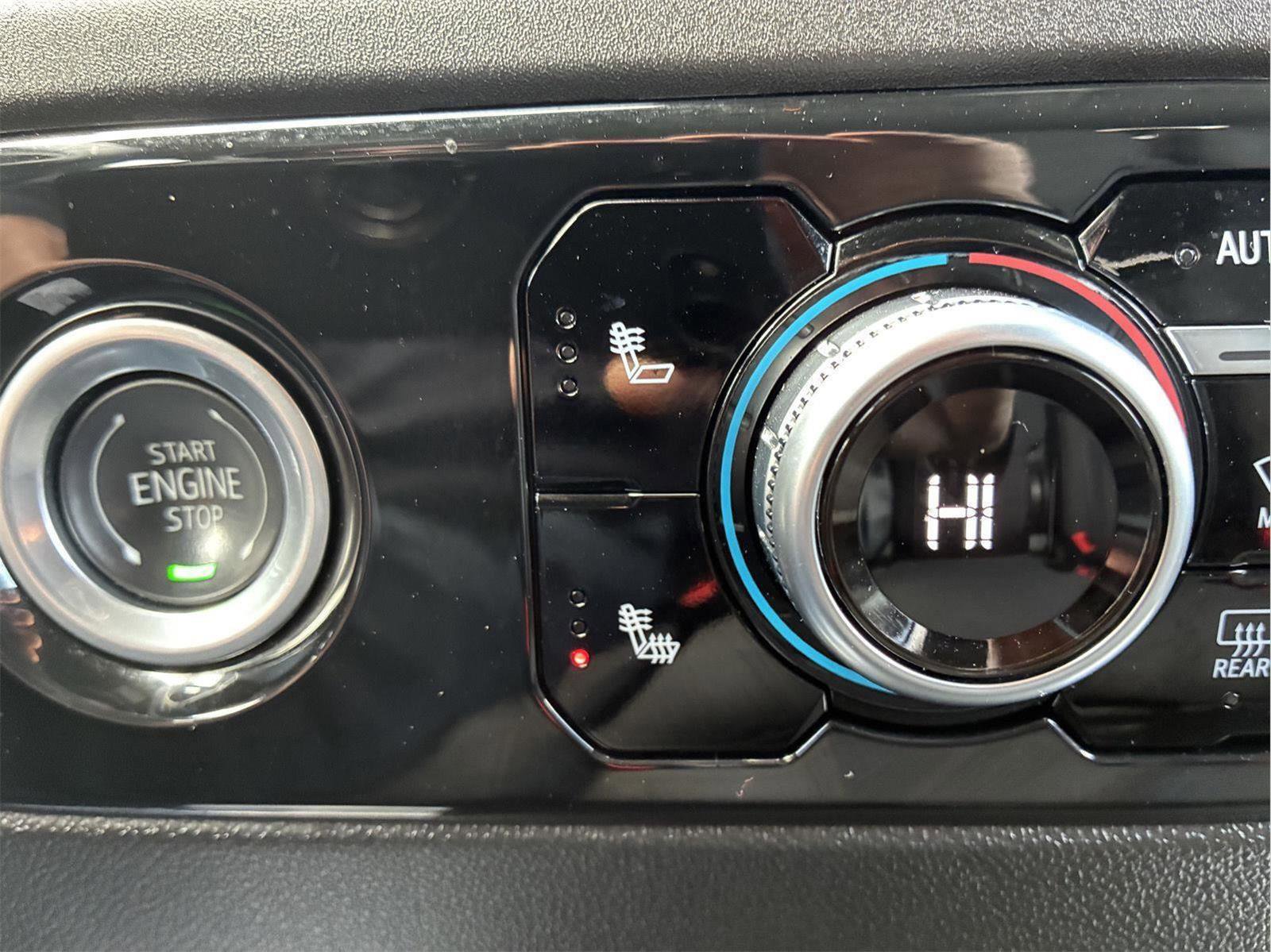 Used 2024 GMC Sierra 1500 Elevation AWD/4WD image 17