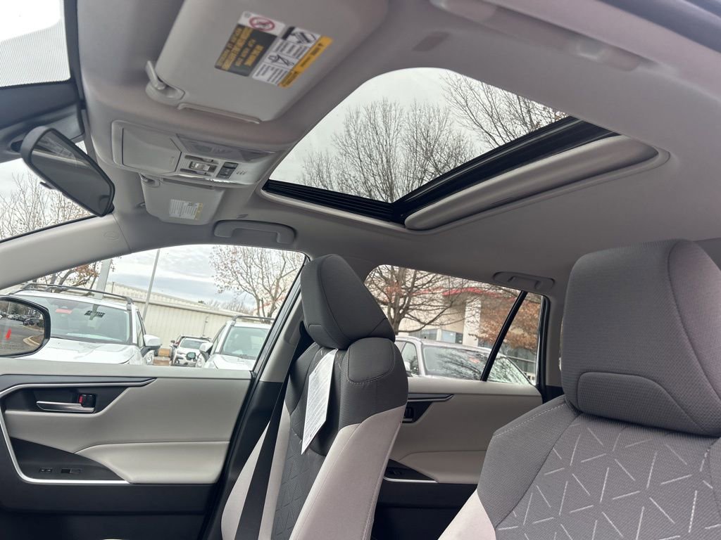 New 2025 Toyota RAV4 XLE image 4