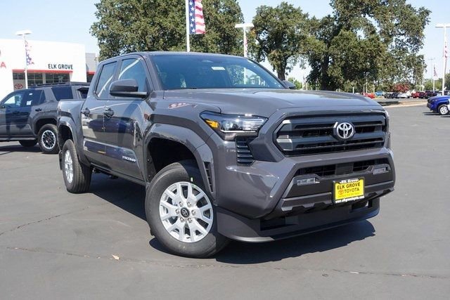 New 2025 Toyota Tacoma SR5 image 3