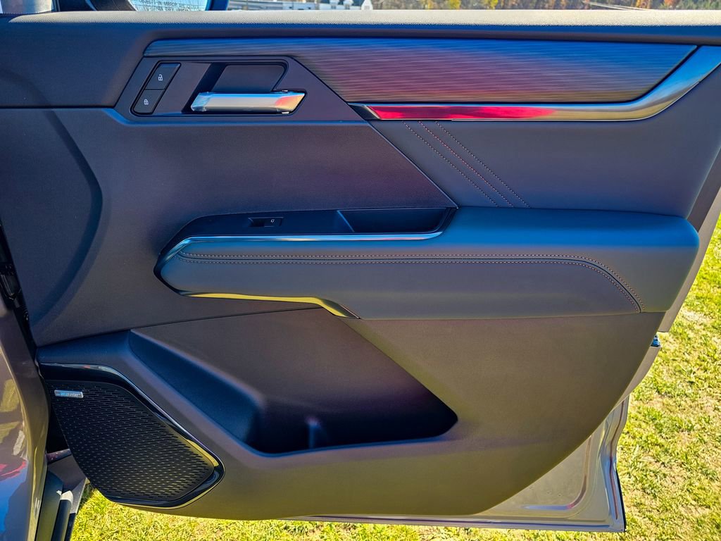 New 2026 GMC Acadia AT4 w/ Luxury Package image 47