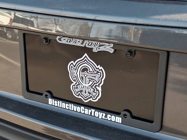 Used 2018 Chrysler 300 S w/ 300S Premium Group image 32