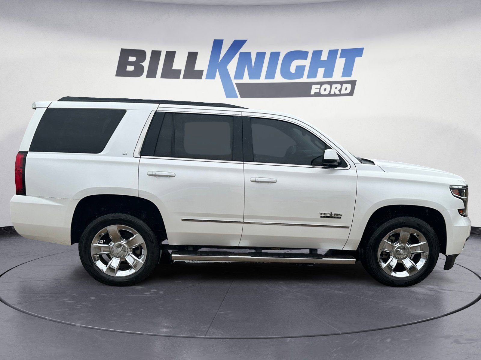 Used 2018 Chevrolet Tahoe LT w/ LT Signature Package image 6