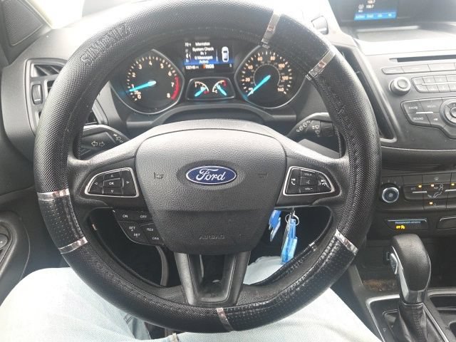 Used 2018 Ford Escape S FWD image 35