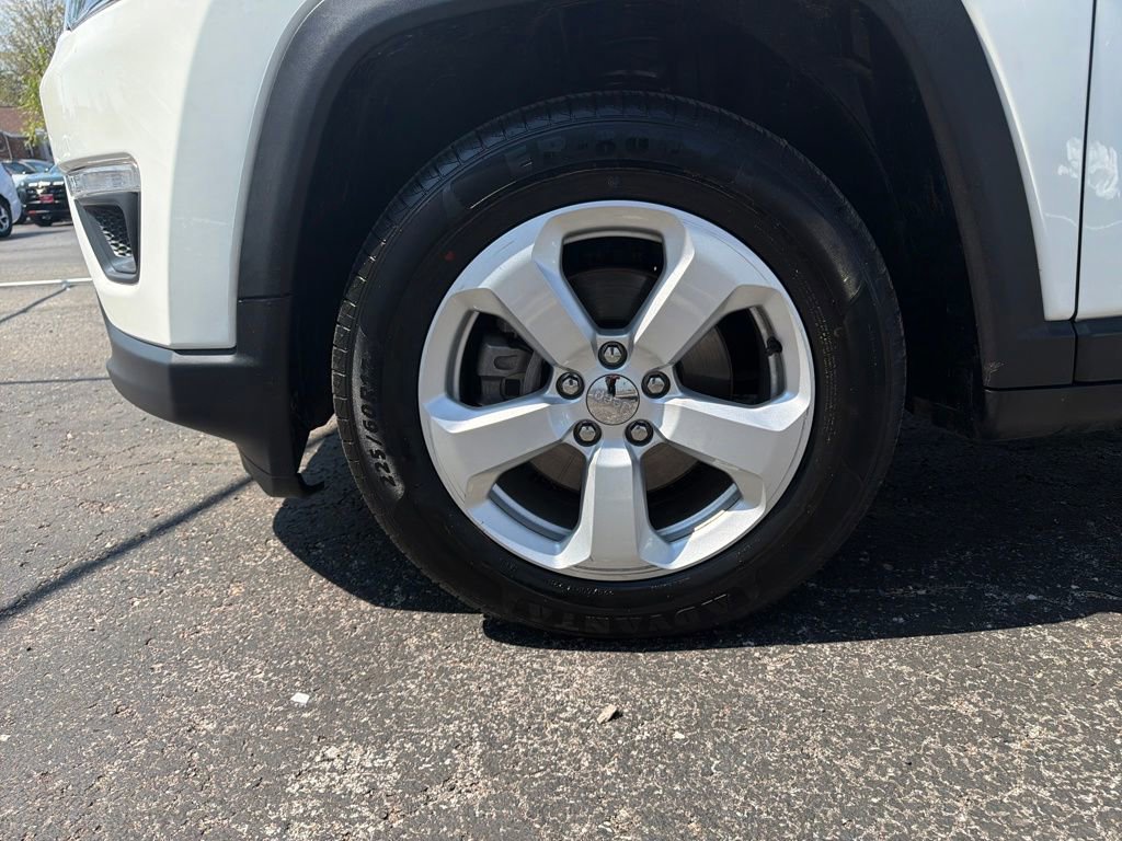 Used 2018 Jeep Compass Latitude image 26