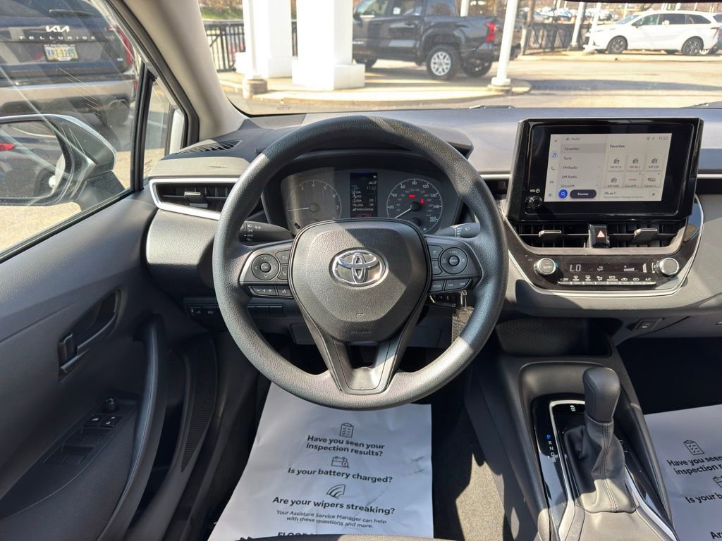 Certified 2025 Toyota Corolla LE image 33