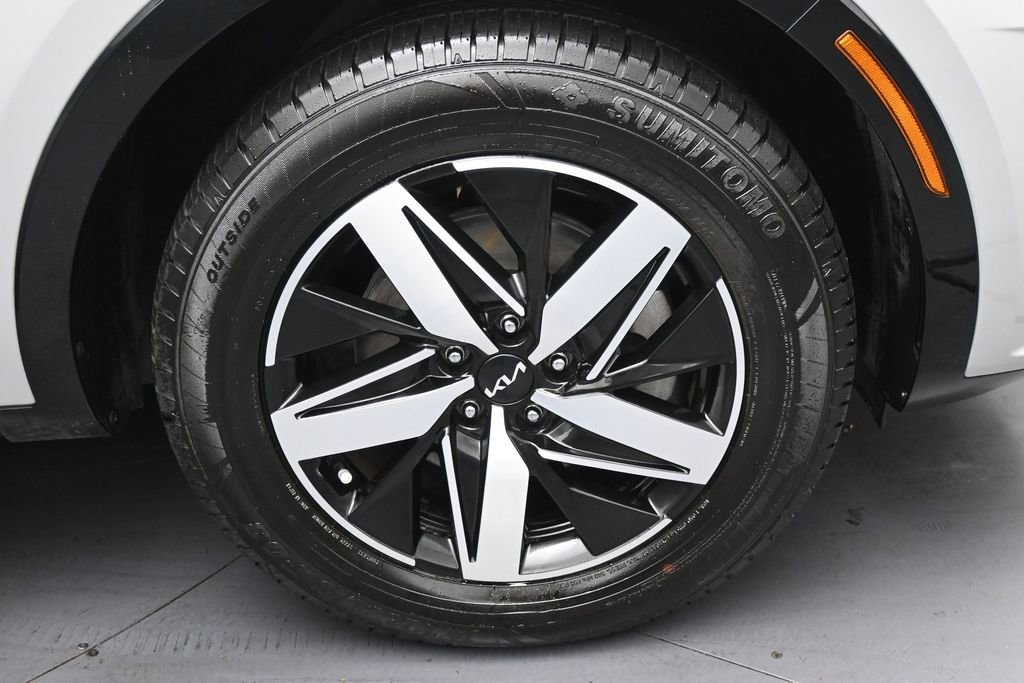 Used 2023 Kia Sorento EX FWD image 36