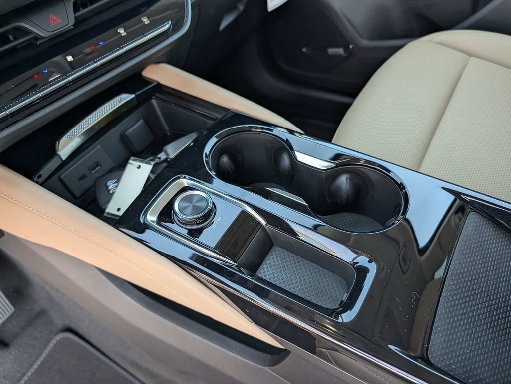 New 2026 Buick Envision Preferred AWD/4WD image 17
