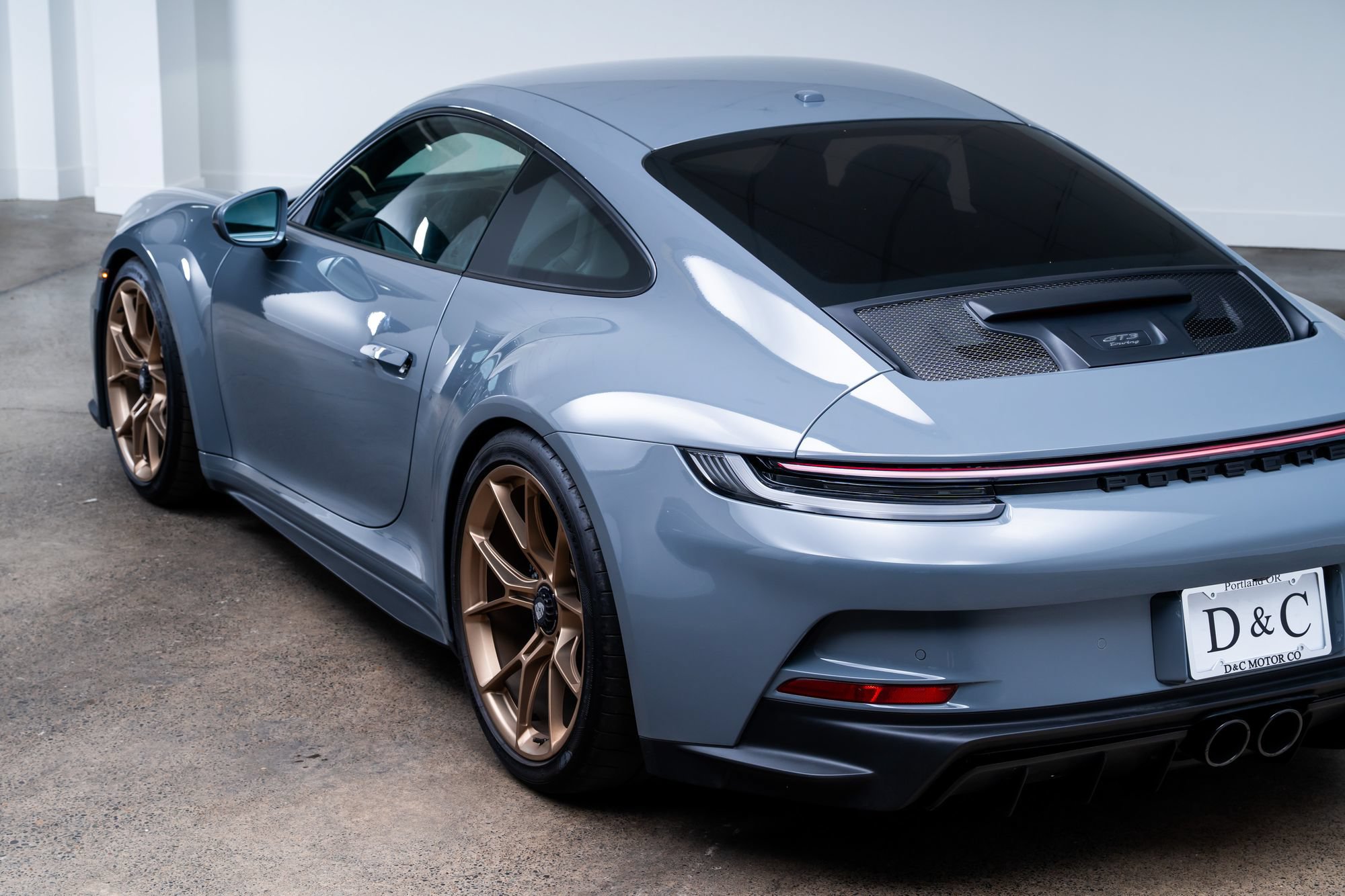 Used 2024 Porsche 911 GT3 w/ Chrono Package RWD image 8