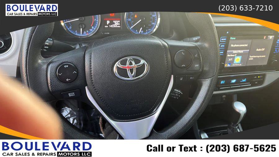 Used 2017 Toyota Corolla LE w/ LE Premium Package w/Moonroof image 38