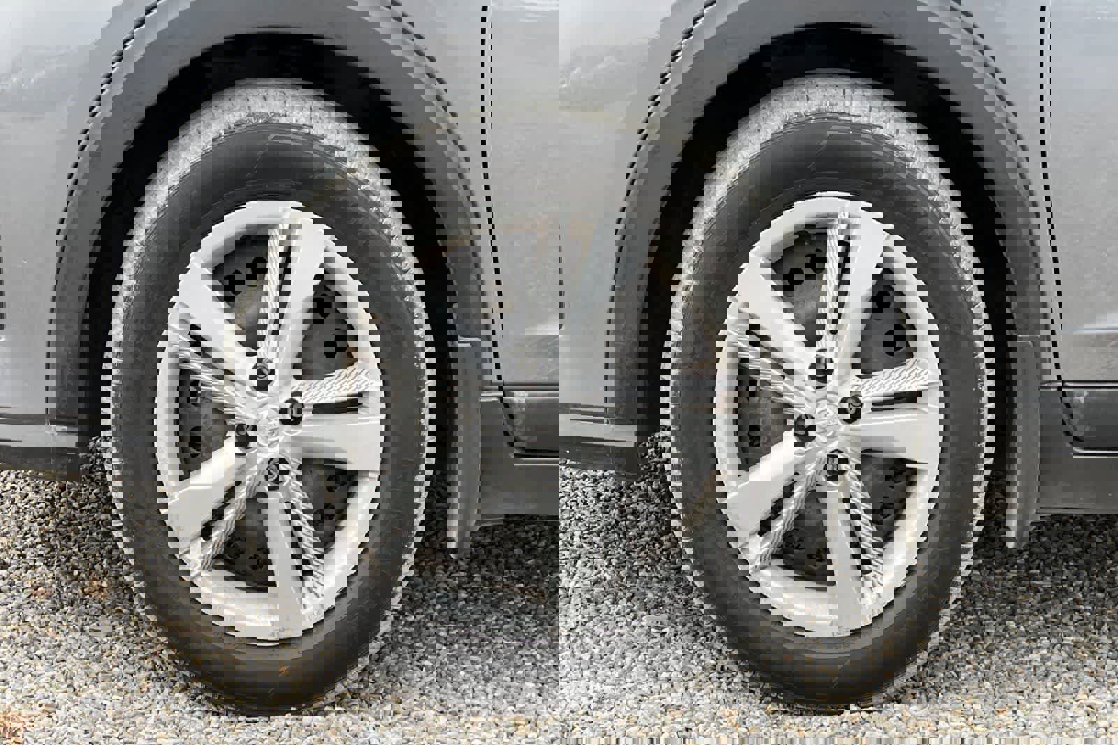 Certified 2024 Nissan Kicks S image 12